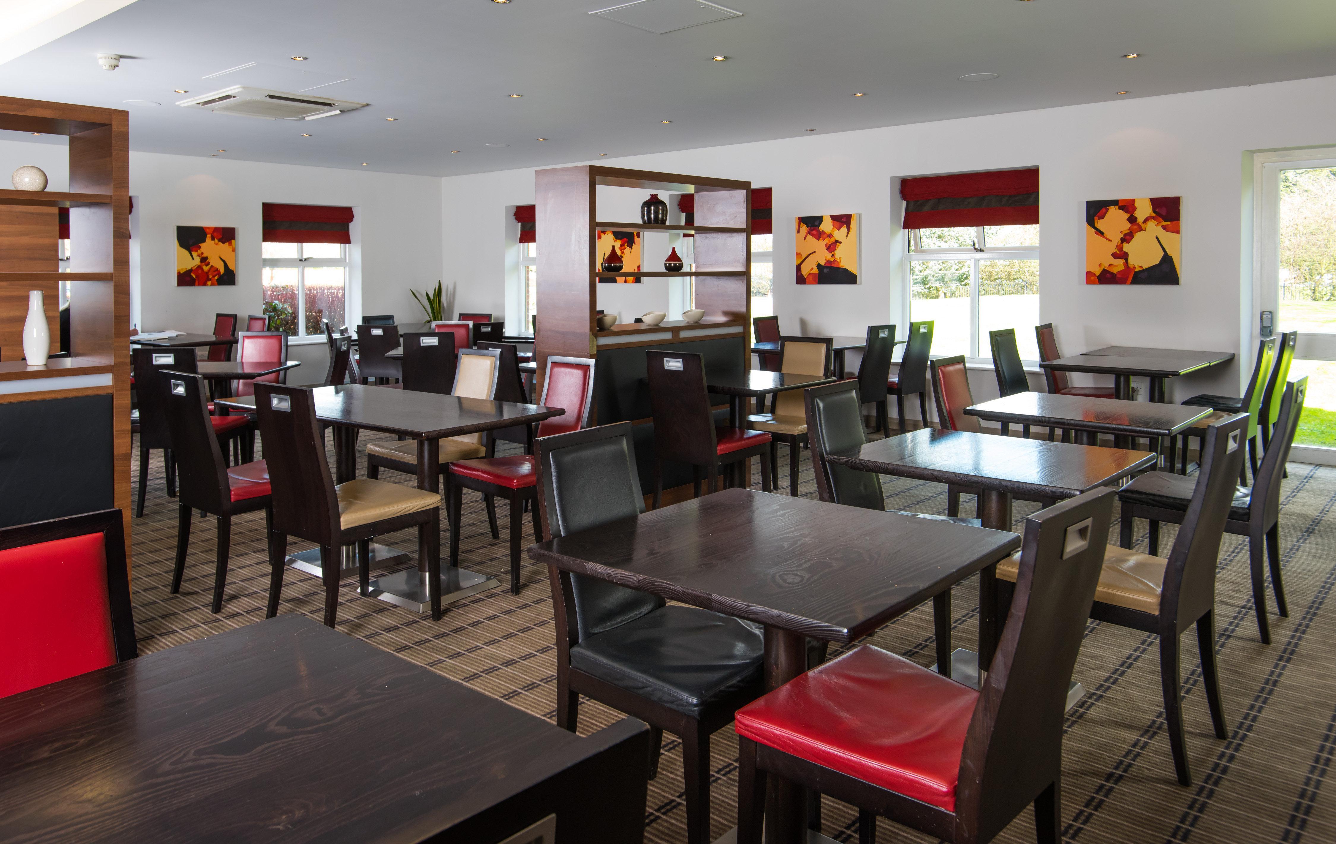Holiday Inn Express Warwick - Stratford-Upon-Avon By Ihg Eksteriør bilde